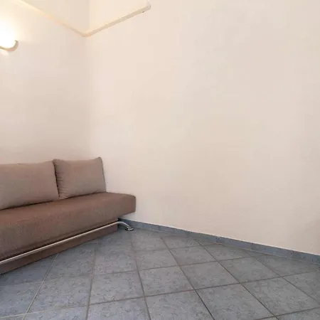 Penzion Raguz Sa Privatnom Plazom I Garazom Neum