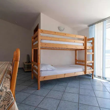 Raguz Sa Privatnom Plazom I Garazom