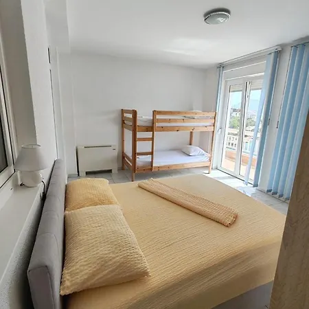 Raguz Sa Privatnom Plazom I Garazom 3* Neum