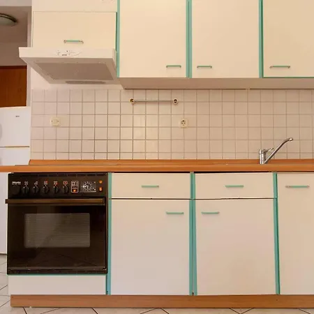 Raguz Sa Privatnom Plazom I Garazom نيوم