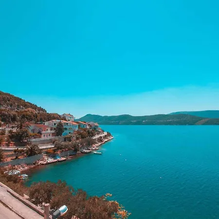 Raguz Sa Privatnom Plazom I Garazom 3* Neum