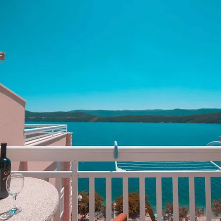 Raguz Sa Privatnom Plazom I Garazom 3* Neum