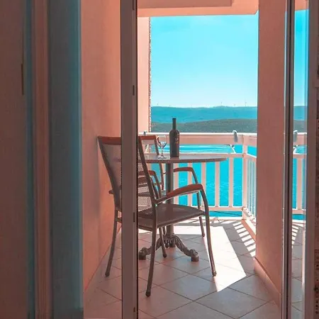 Raguz Sa Privatnom Plazom I Garazom Penzion 3*