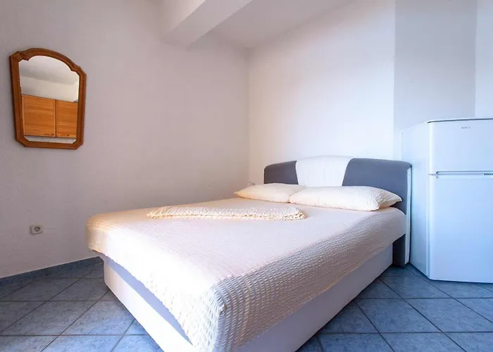 Raguz Sa Privatnom Plazom I Garazom 3*